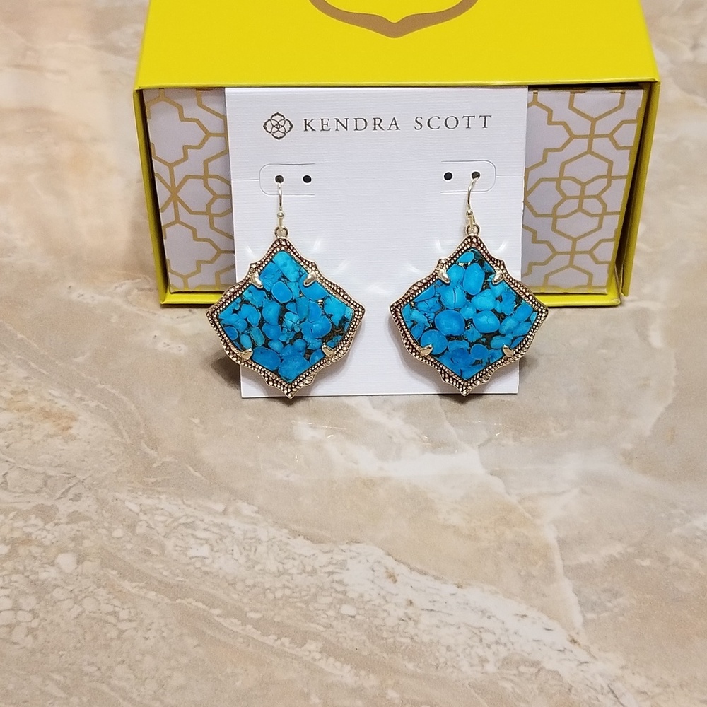 Kendra Scott Kirsten earrings NWT